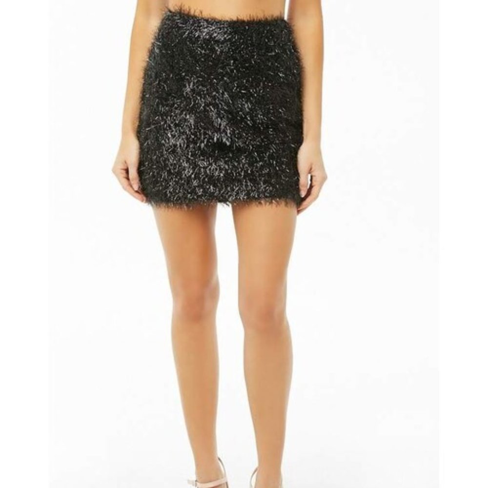 Forever 21 black tinsel mini skirt - size M